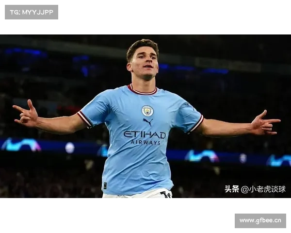 曼城七号后卫速度爆发力兼备展现攻防转换中的核心价值