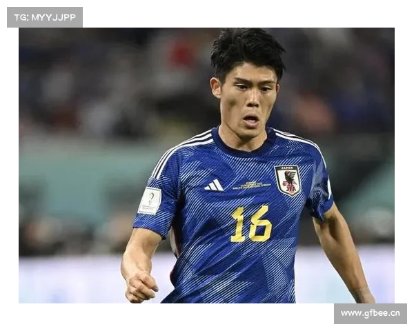 富安健洋英超进球创造历史 日本球员再现辉煌时刻